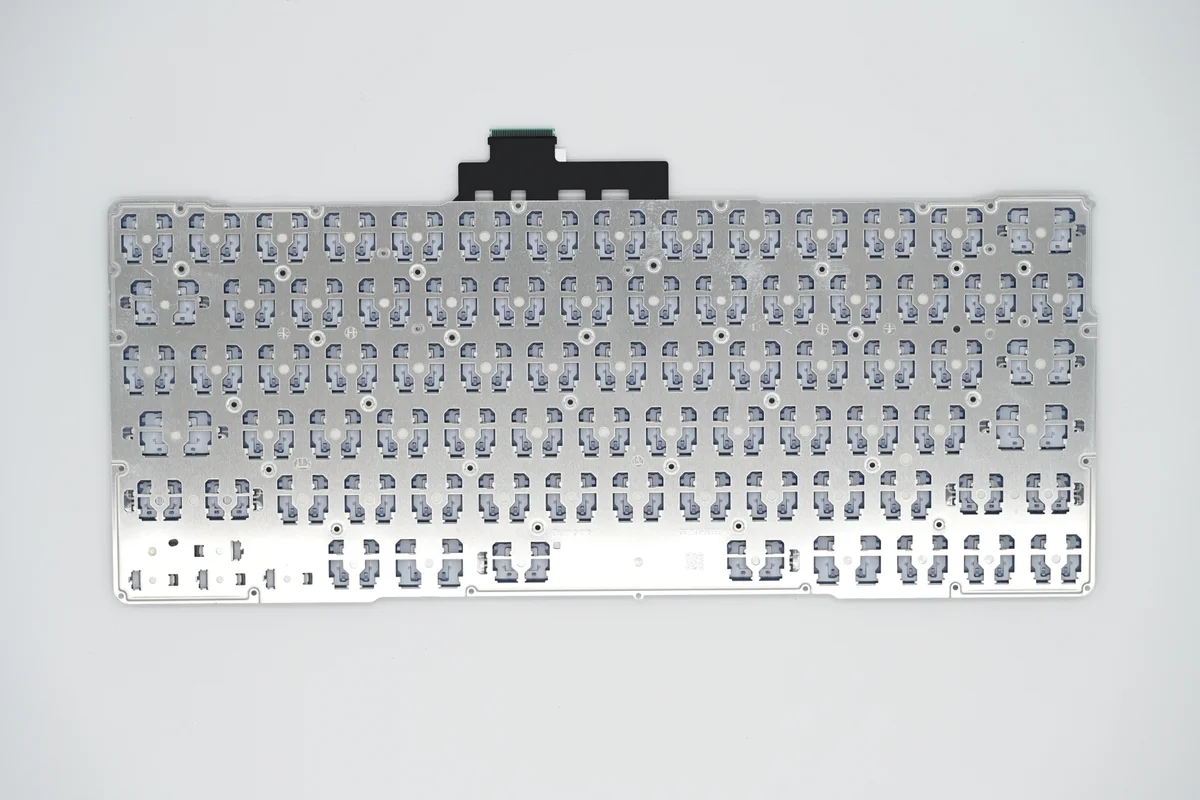 Macbook Neo A3404 keyboard with/out fingerprint 2