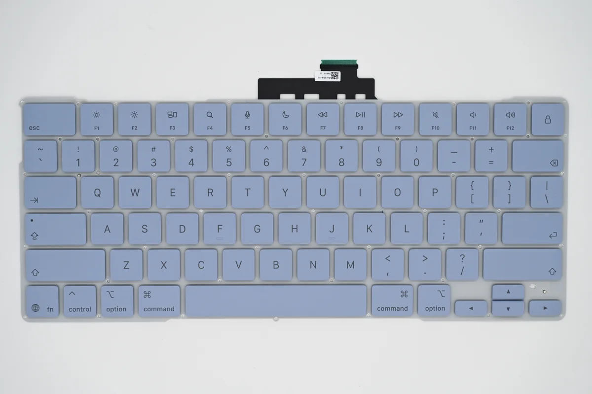 Macbook Neo A3404 keyboard with/out fingerprint